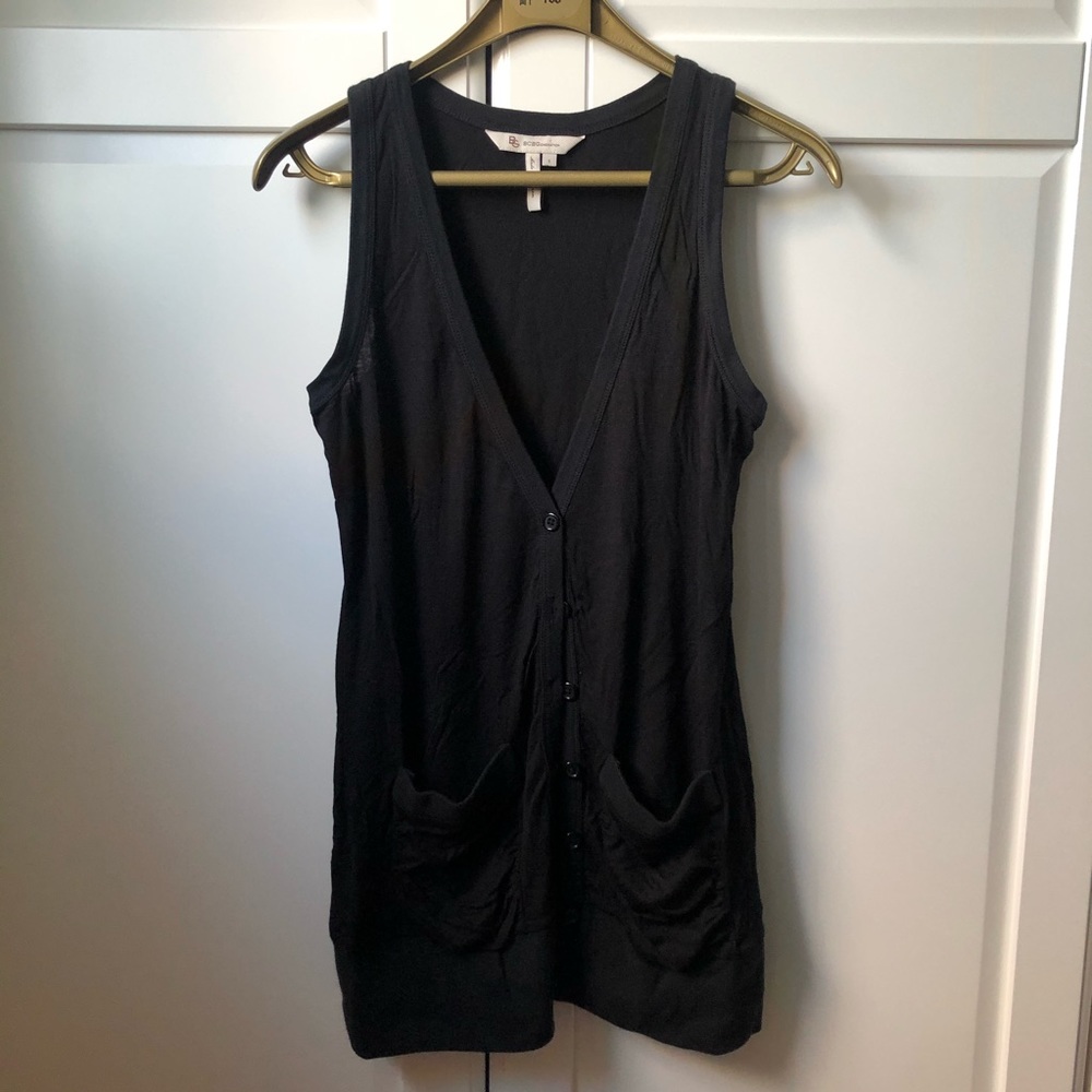 BCBGENERATION Button up Sleeveless Top